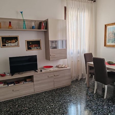 Casa Sabotino Apartment เวนิส ภายนอก รูปภาพ
