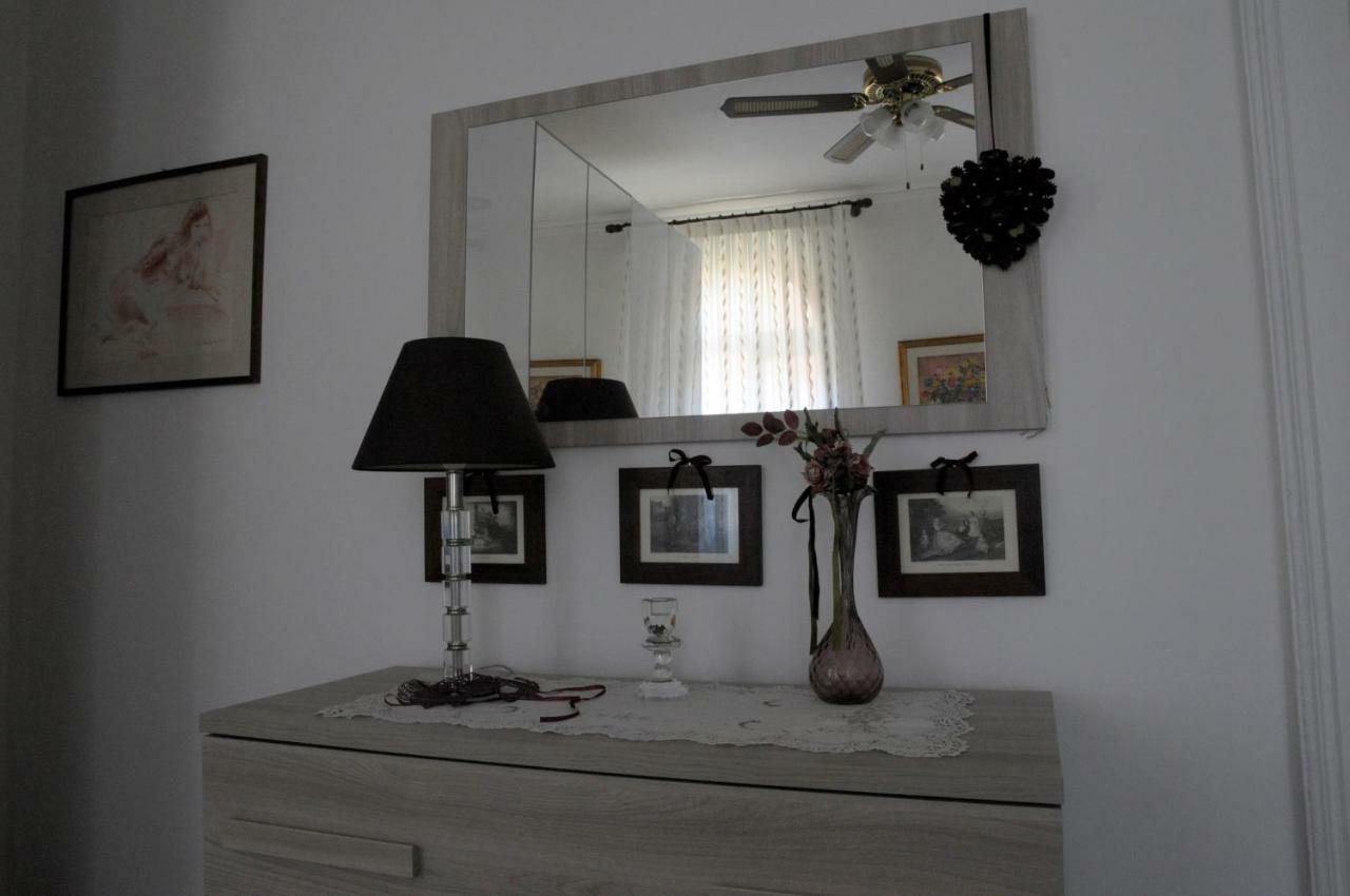 Casa Sabotino Apartment เวนิส ภายนอก รูปภาพ